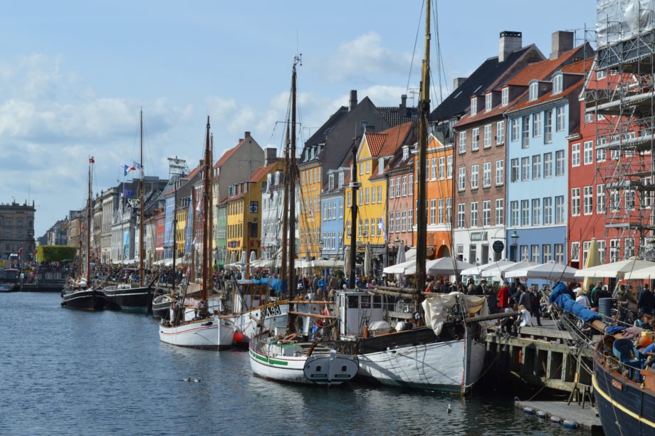 Kussmund, Kontrolle & Kopenhagen